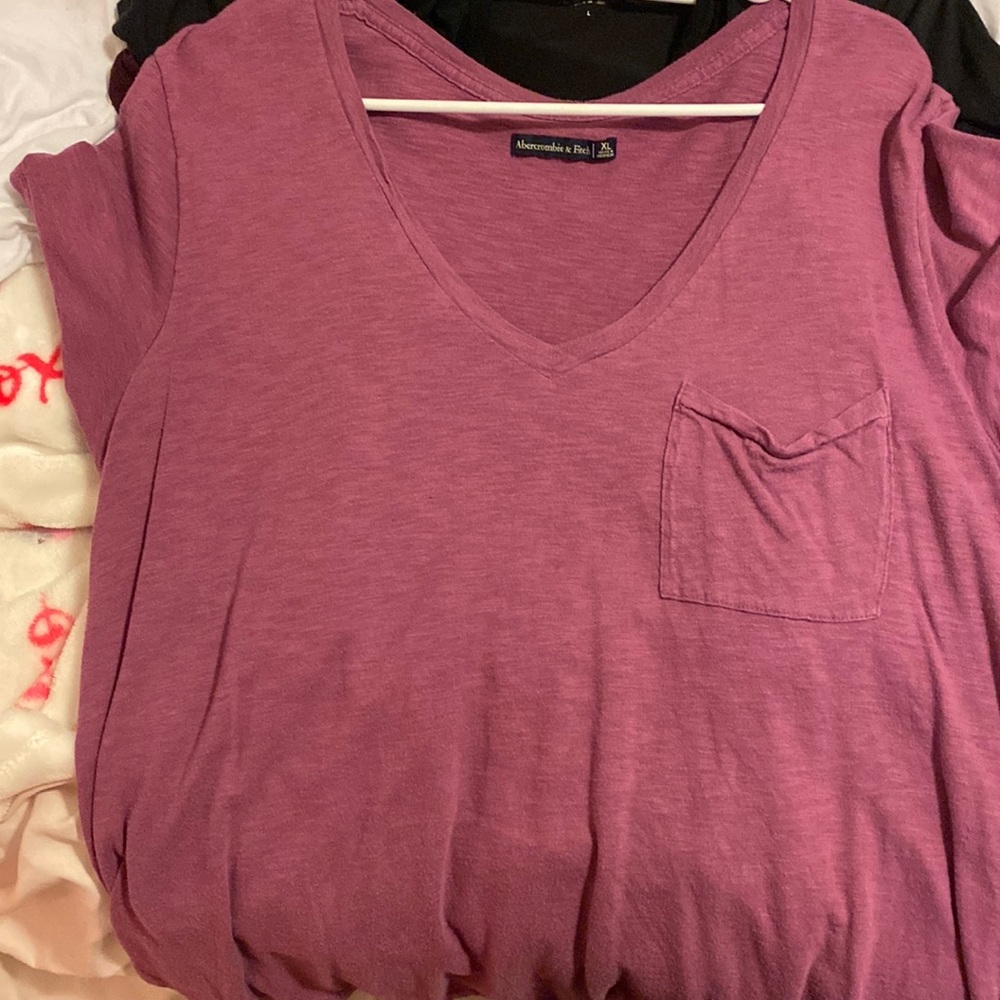 purple t shirt